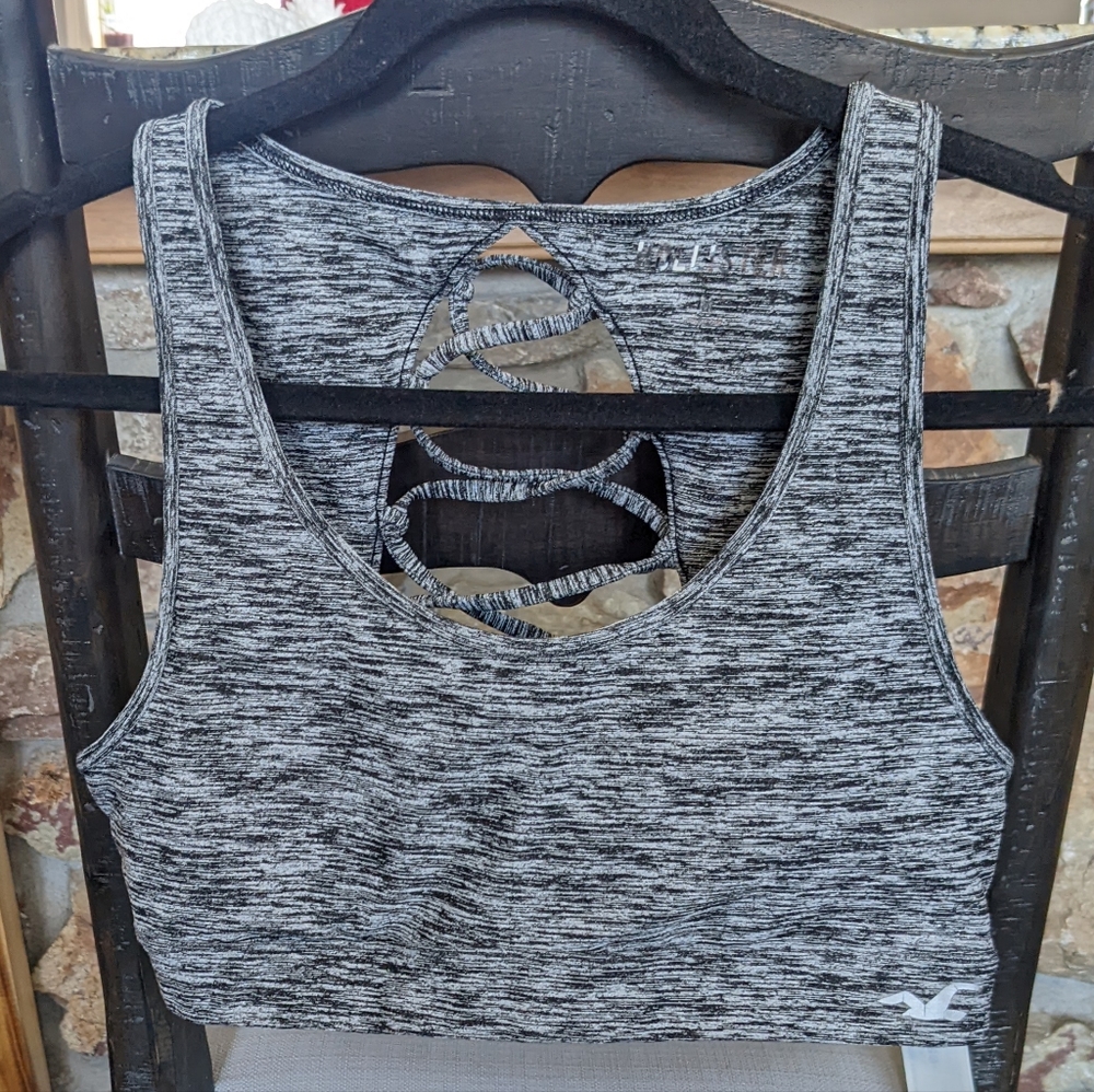 🍓 Hollister Sports Bra 🍓